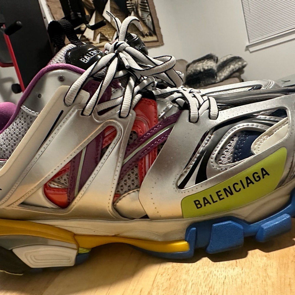 Balenciaga Purple and Black Sneakers - Picture 12 of 16